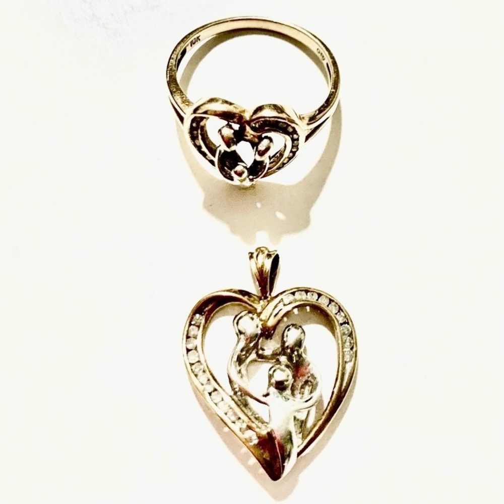 Elegant Gold Heart Jewelry Set